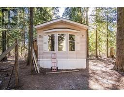 8751 Highway 6, salmo, British Columbia