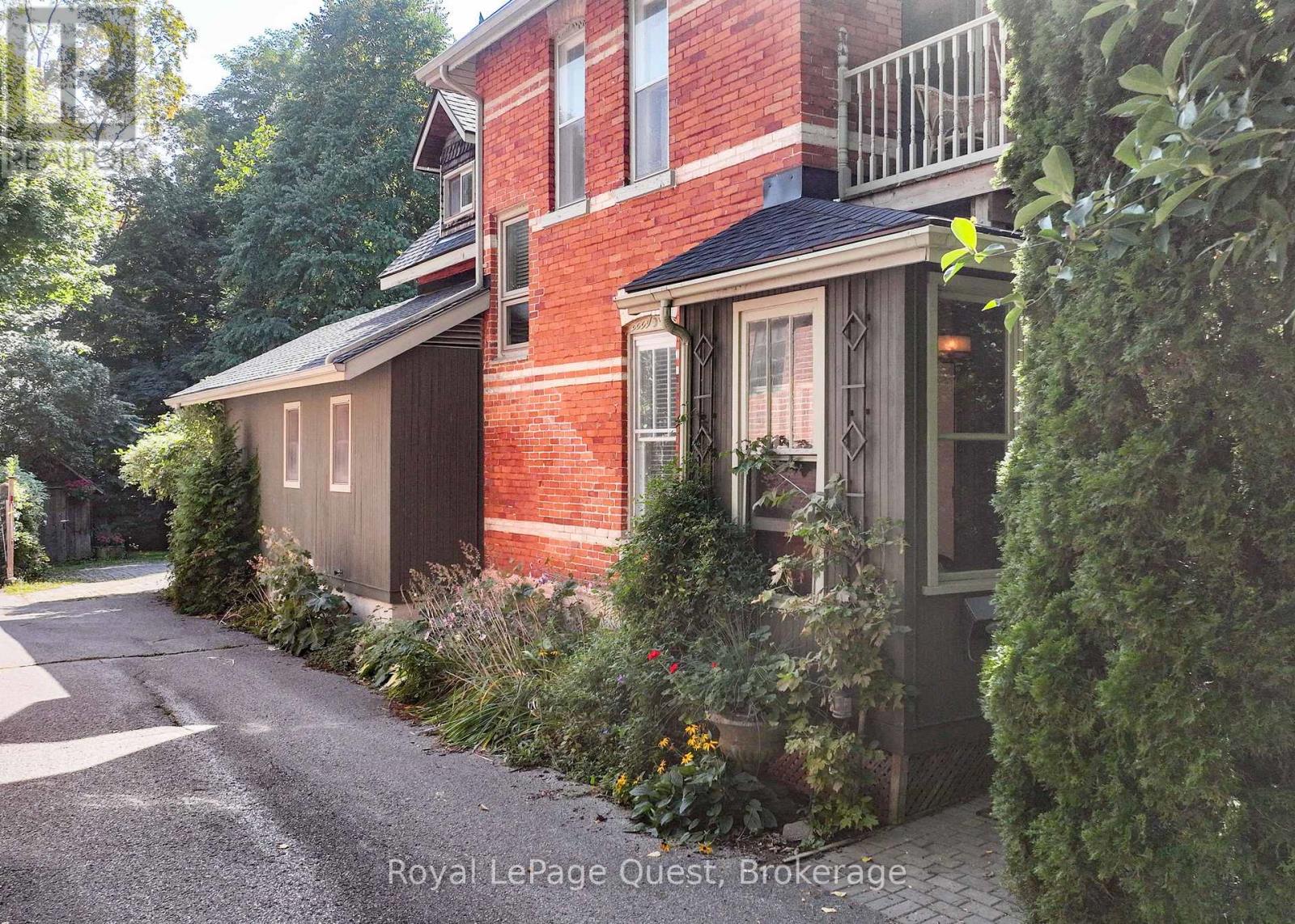 99 Tecumseth Street, Orillia, Ontario  L3V 1Y3 - Photo 4 - S12098570