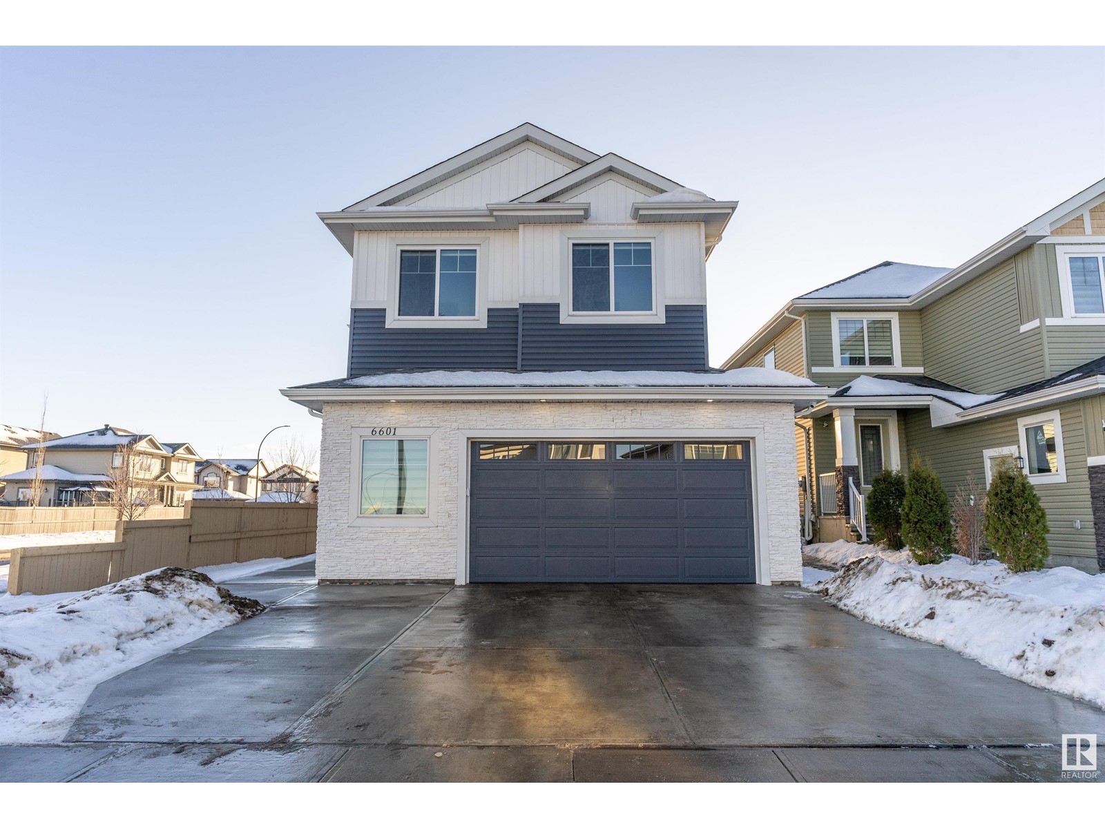 Property at 6601 38 AVE image 1
