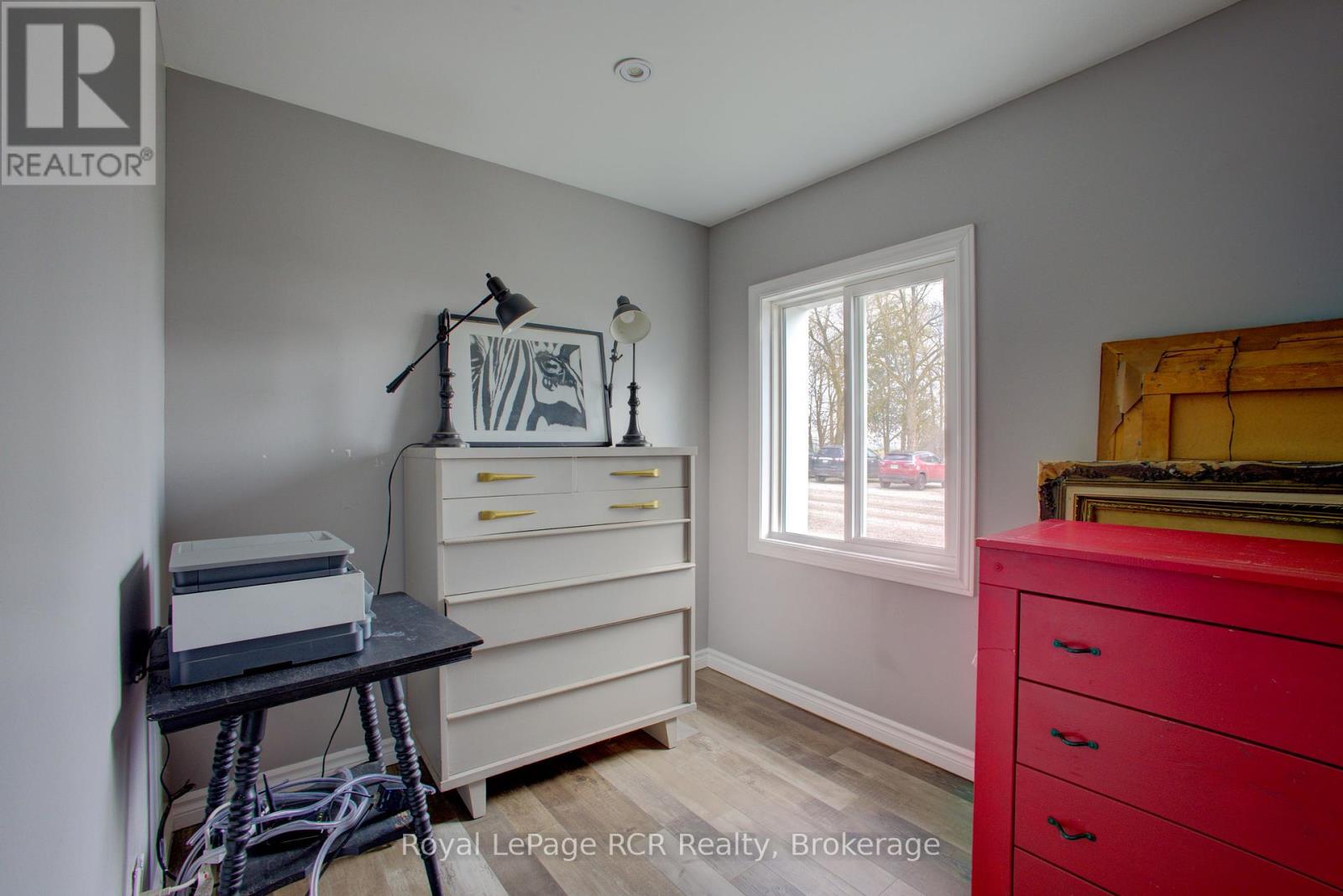 9208 Wellington Rd 14 Road, Wellington North, Ontario  N0G 2E0 - Photo 21 - X12098532