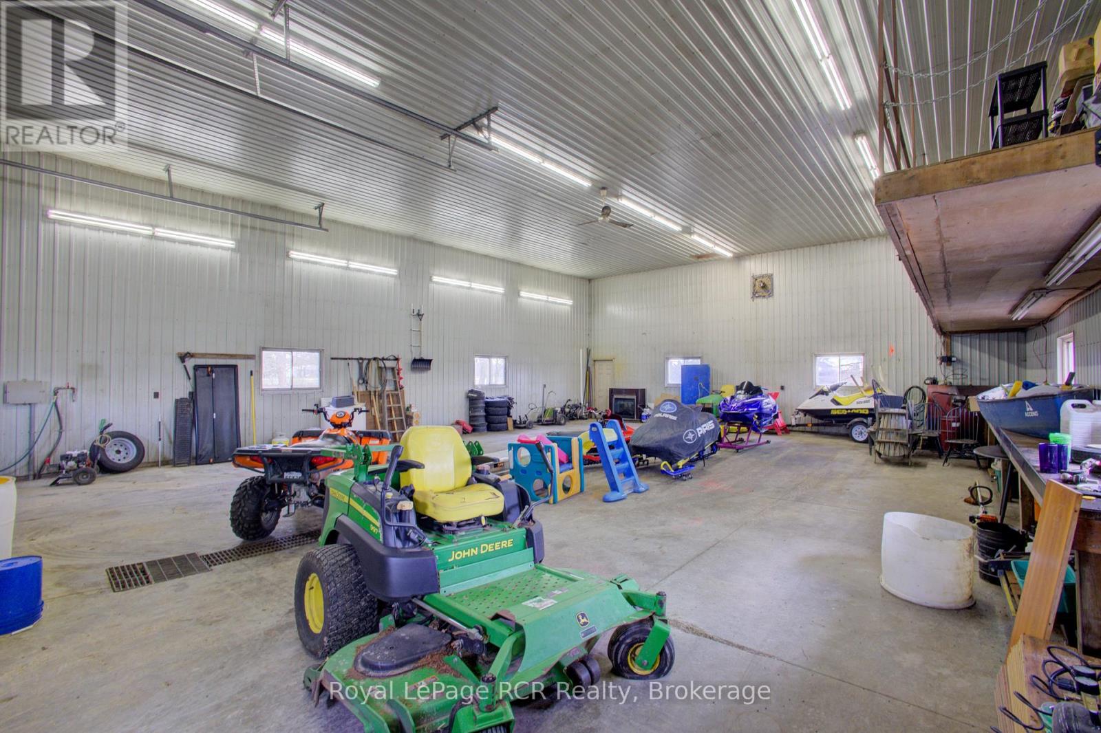 9208 Wellington Rd 14 Road, Wellington North, Ontario  N0G 2E0 - Photo 31 - X12098532
