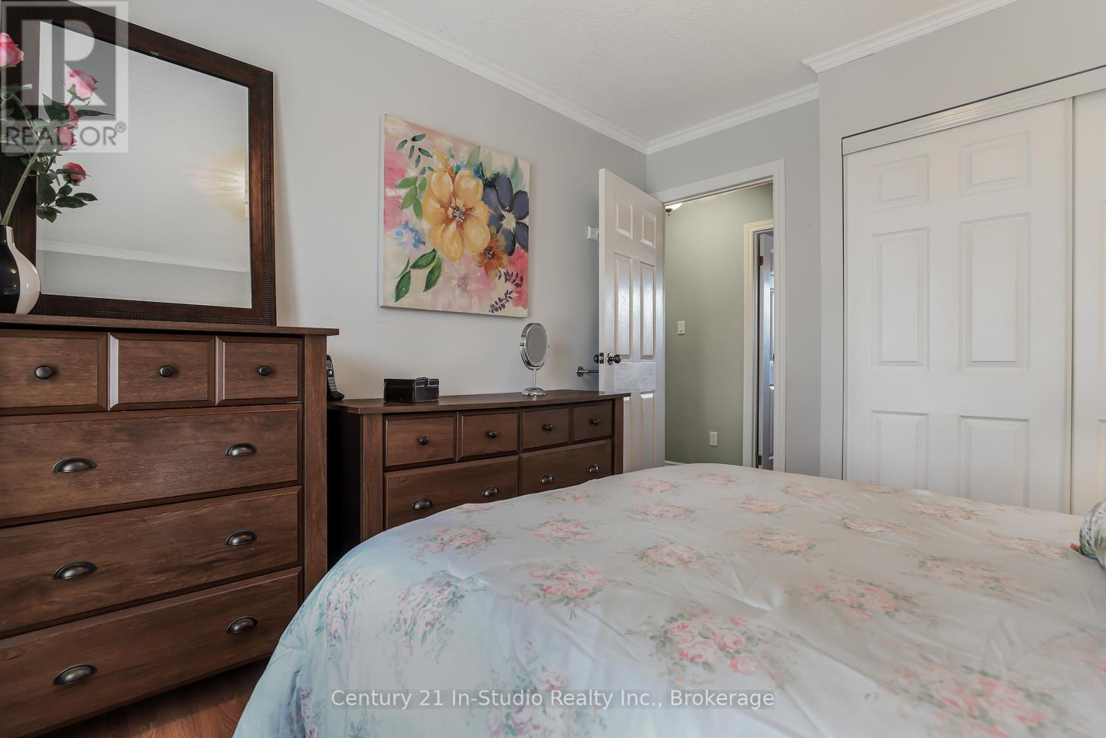 484 Wales Drive, Saugeen Shores, Ontario  N0H 2C1 - Photo 24 - X12098639