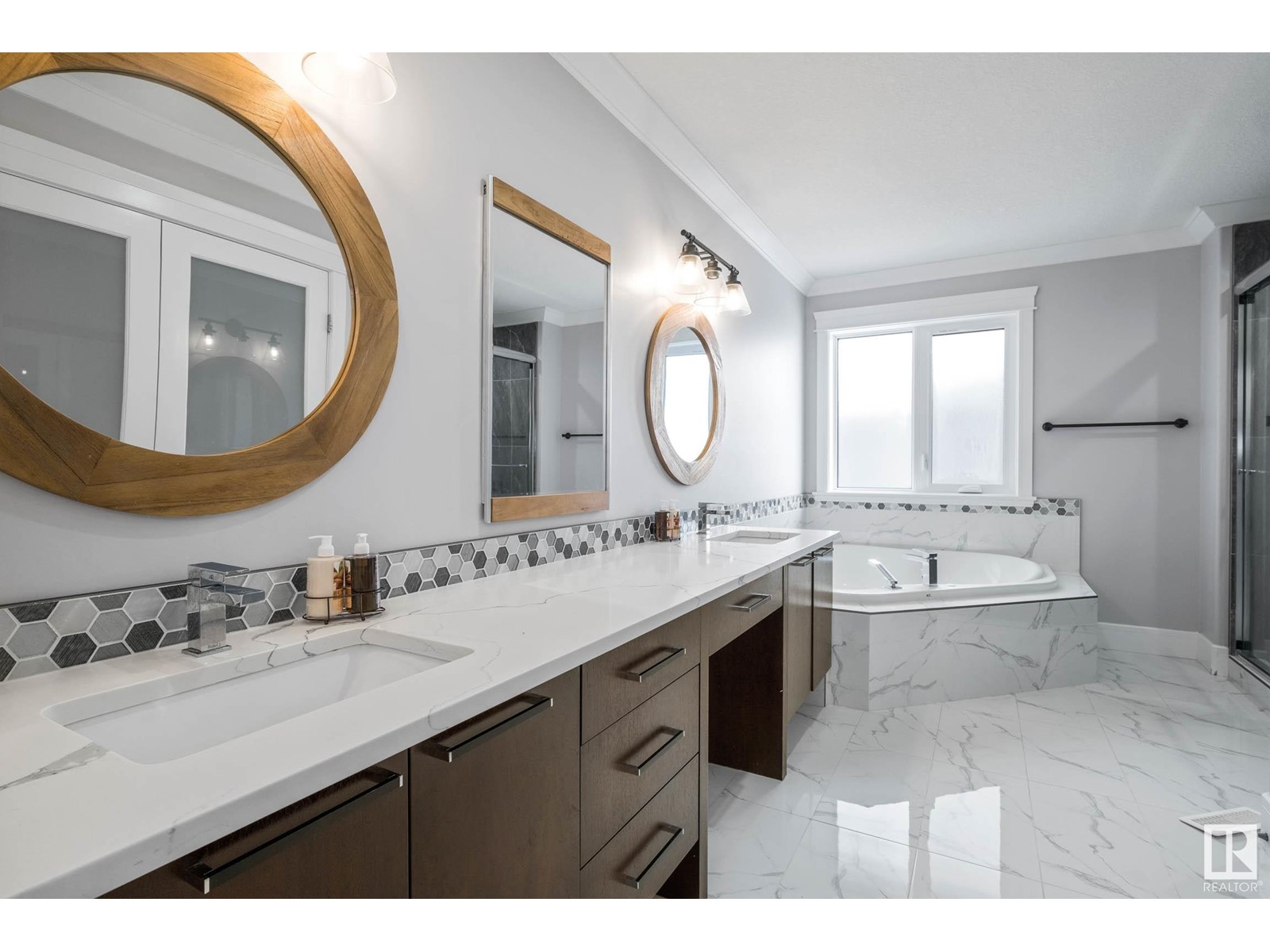 4086 Whispering River Dr Sw, Edmonton, Alberta  T6W 2E2 - Photo 23 - E4427073