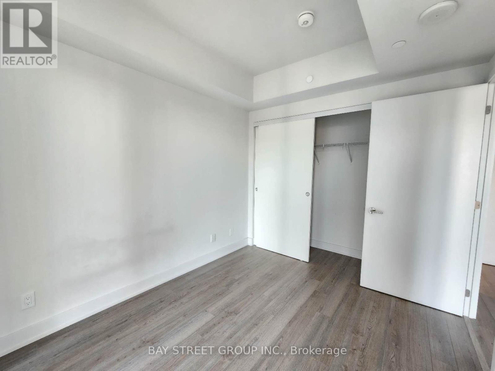 2401 - 8 Cumberland Street, Toronto, Ontario  M4W 0B6 - Photo 10 - C12098612