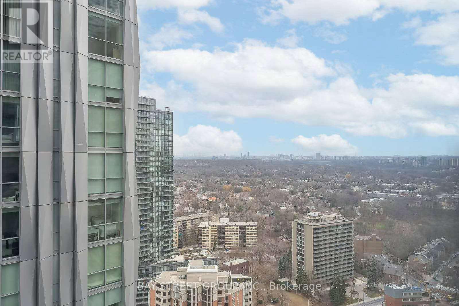 2401 - 8 Cumberland Street, Toronto, Ontario  M4W 0B6 - Photo 13 - C12098612