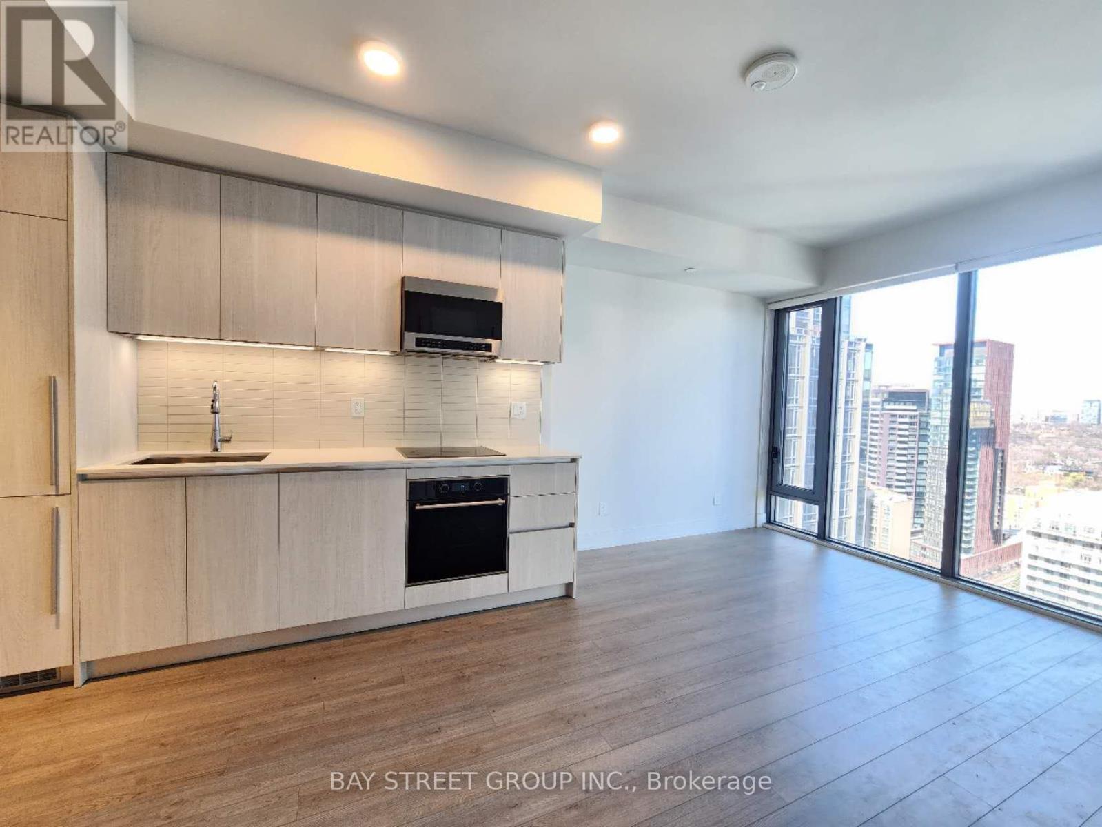 2401 - 8 Cumberland Street, Toronto, Ontario  M4W 0B6 - Photo 5 - C12098612