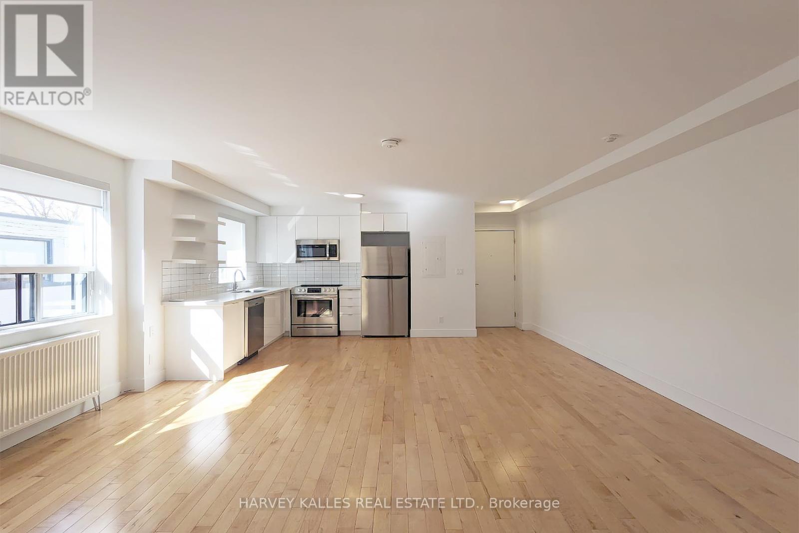 10 - 2901 St Clair Avenue E, Toronto, Ontario  M4B 1N5 - Photo 6 - E12098584