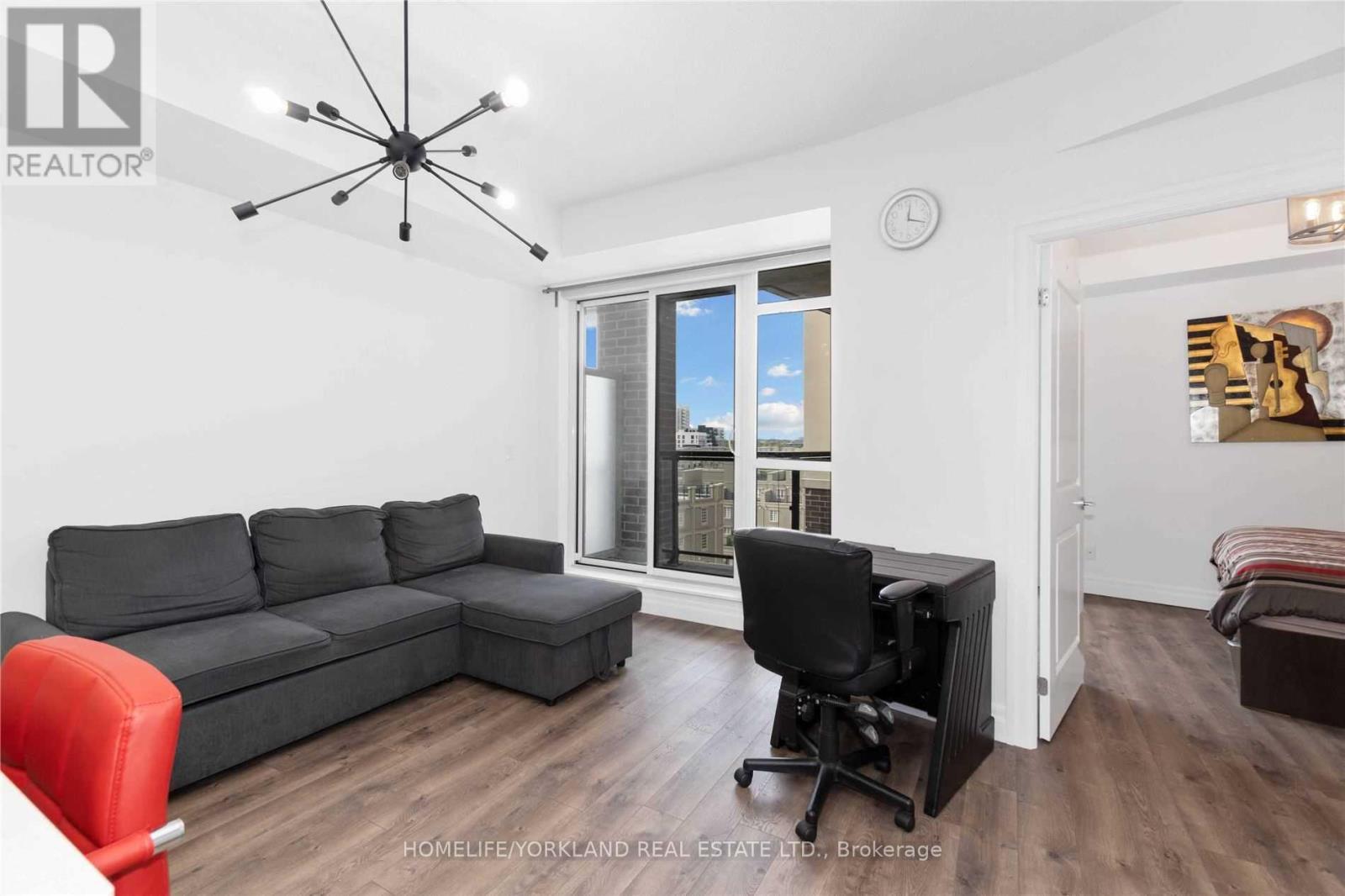 601 - 8130 Birchmount Road, Markham, Ontario  L6G 0E4 - Photo 8 - N12098576