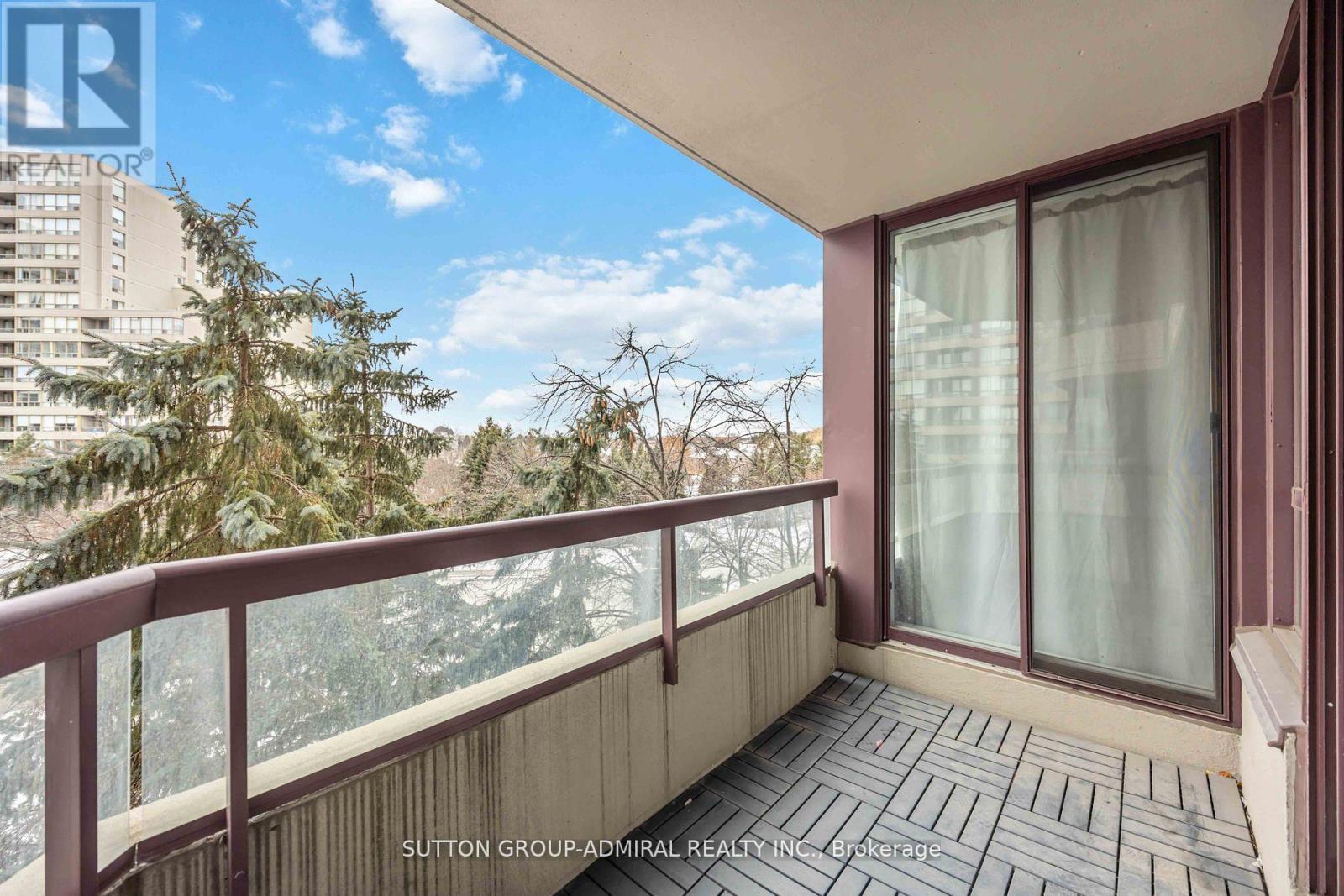 412 - 81 Townsgate Drive, Vaughan, Ontario  L4J 8E6 - Photo 19 - N12098590