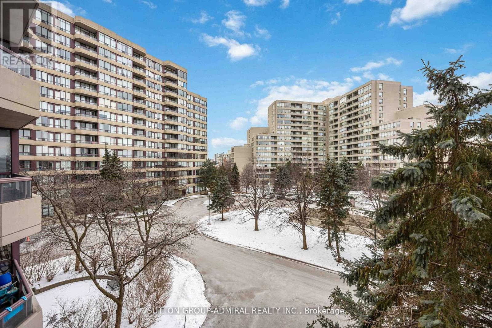412 - 81 Townsgate Drive, Vaughan, Ontario  L4J 8E6 - Photo 20 - N12098590