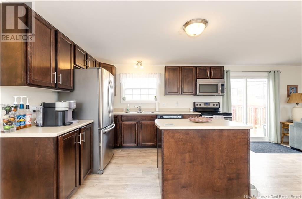Property at 7 Bonita Court image 4