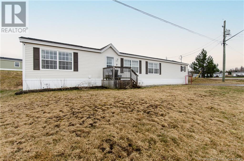 Property at 7 Bonita Court image 1