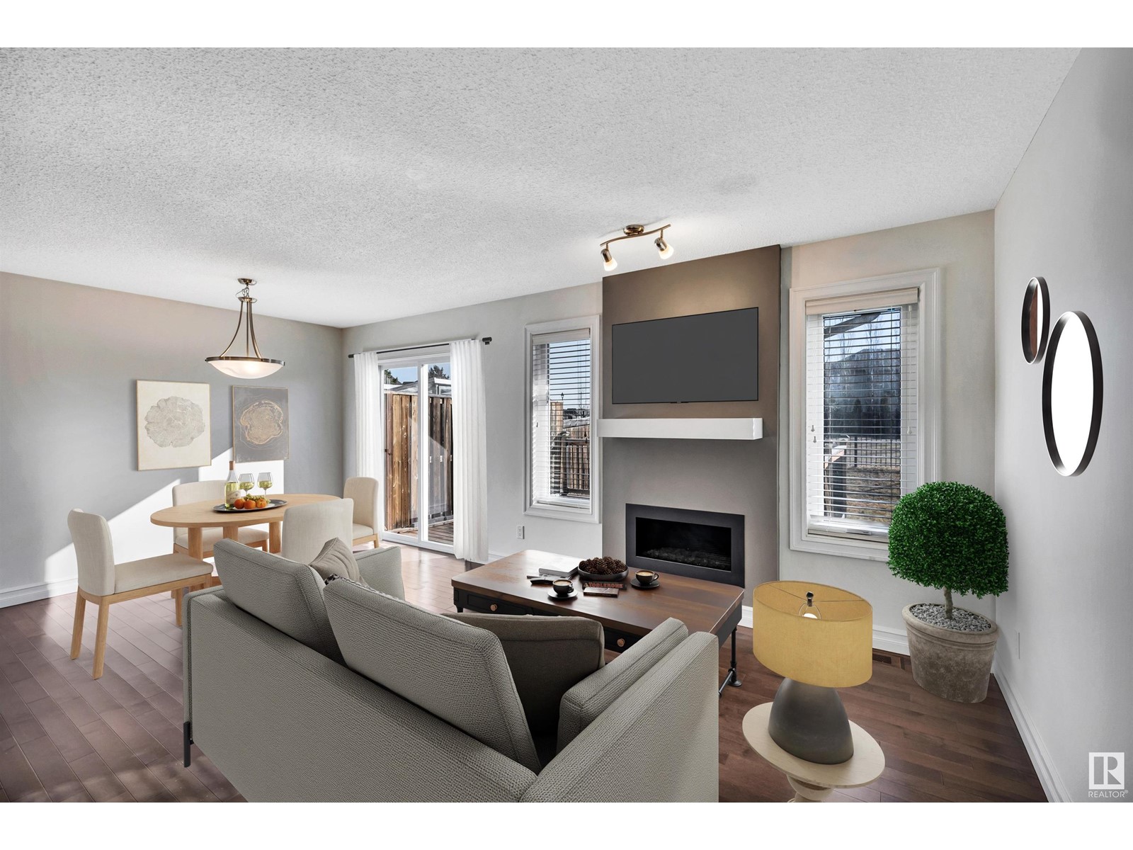 Property at 741 176 ST SW image 4