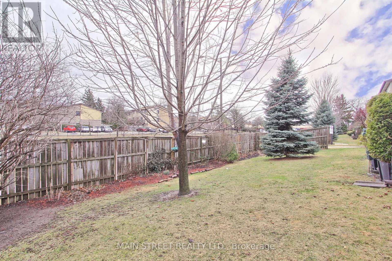 18 - 725 Vermouth Avenue, Mississauga, Ontario  L5A 3X5 - Photo 23 - W12098515
