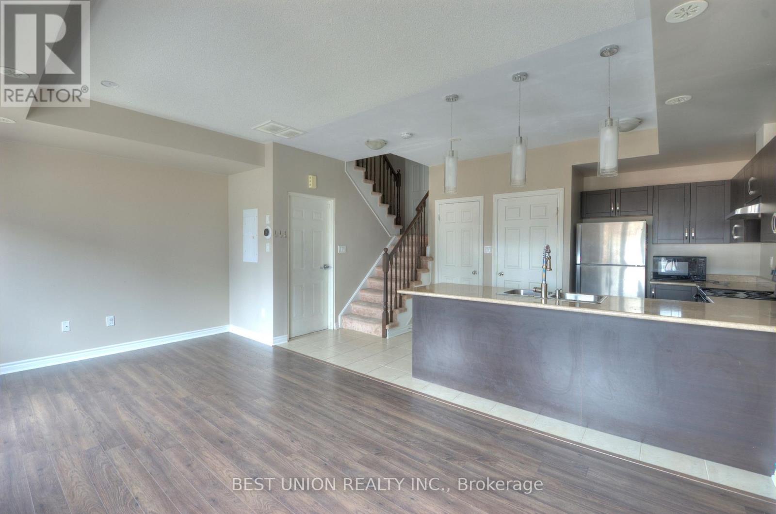 Property at #22-04 - 2420 BARONWOOD DRIVE image 2