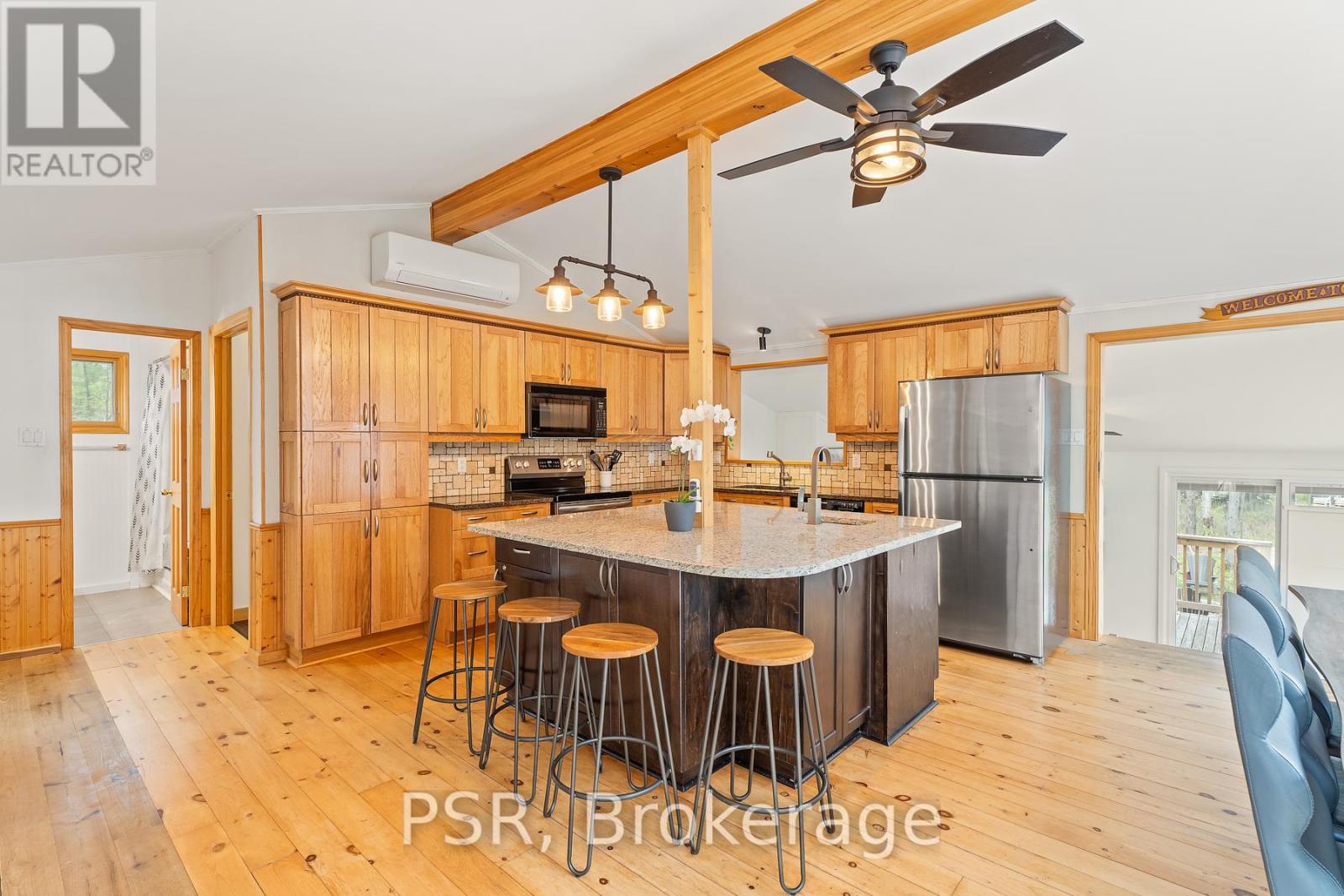 281 Stewart Lake Road, Georgian Bay, Ontario  P0C 1H0 - Photo 14 - X12097910