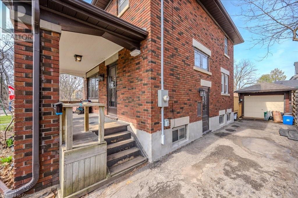 Property at 180 DAVID Street image 5