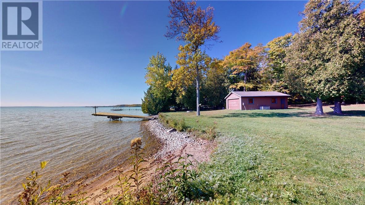 240 Rosewood Lane, Sheguiandah, Ontario  P0P 1W0 - Photo 3 - 2121727