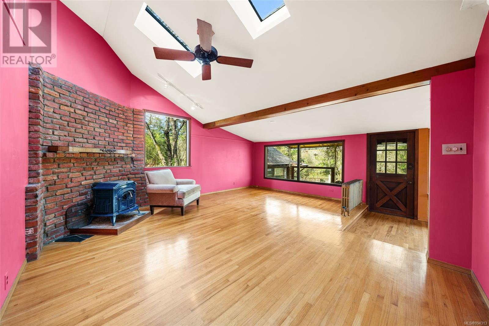 Property at 3110 Admirals Rd image 2