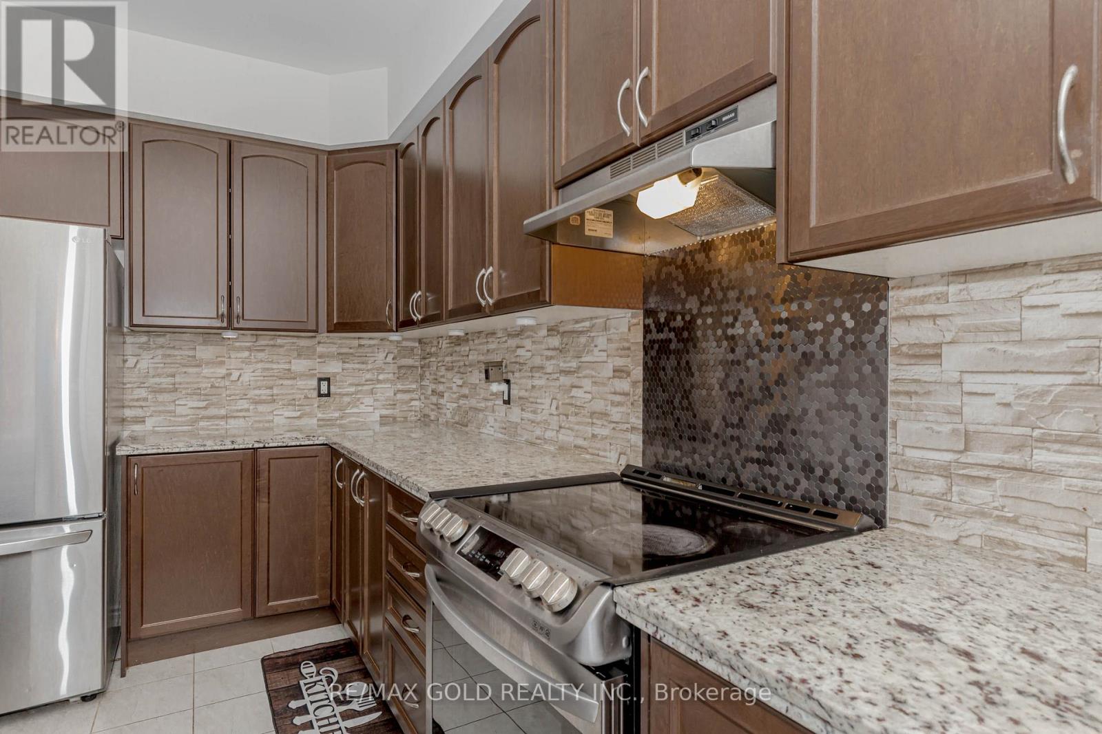 55 Scenic Ridge Gate, Brant, Ontario  N3L 0K4 - Photo 17 - X12098562