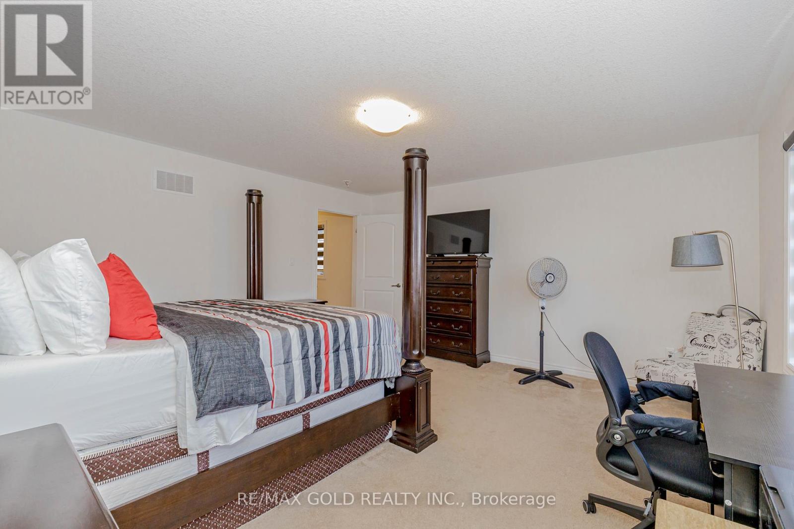 55 Scenic Ridge Gate, Brant, Ontario  N3L 0K4 - Photo 26 - X12098562