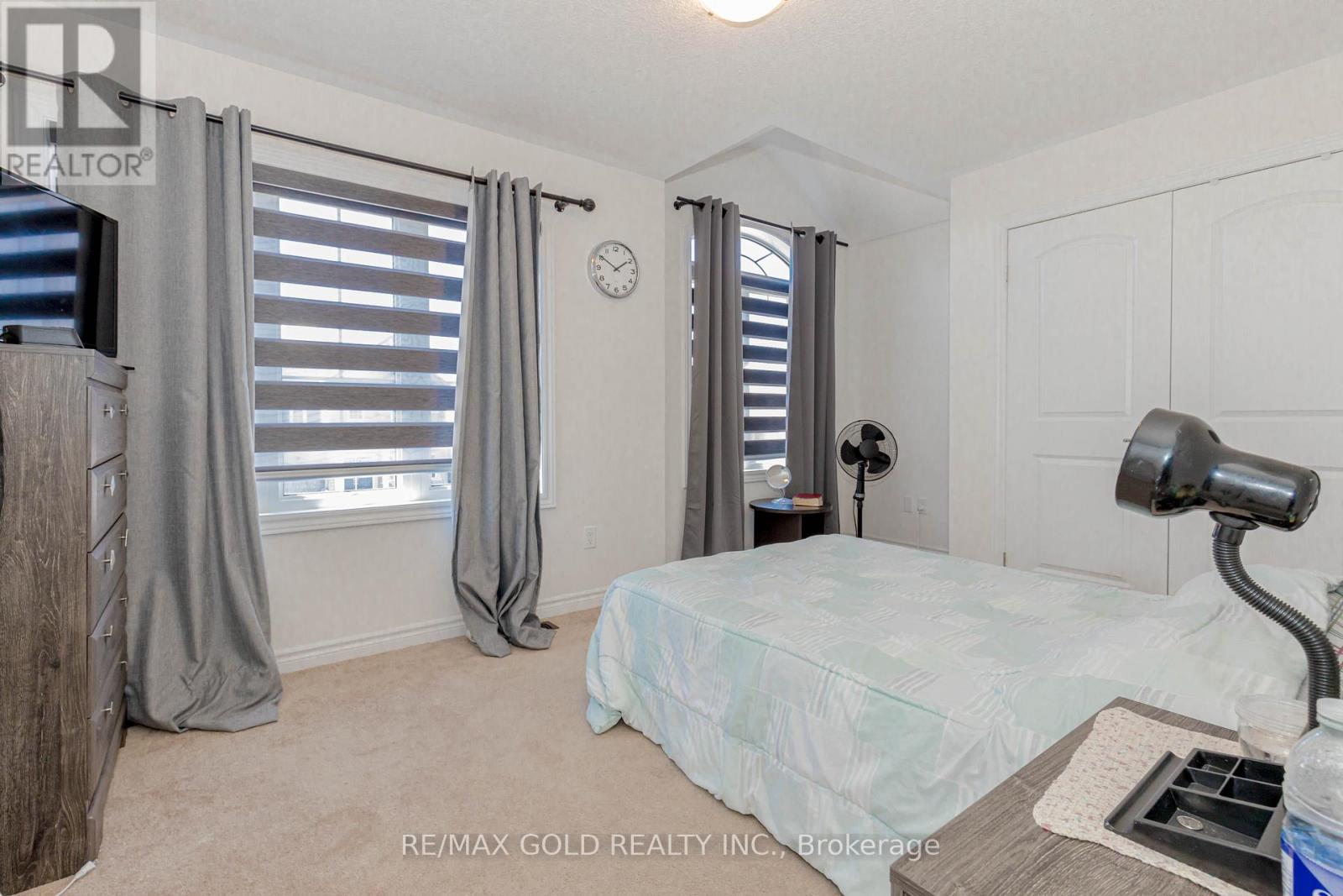 55 Scenic Ridge Gate, Brant, Ontario  N3L 0K4 - Photo 37 - X12098562