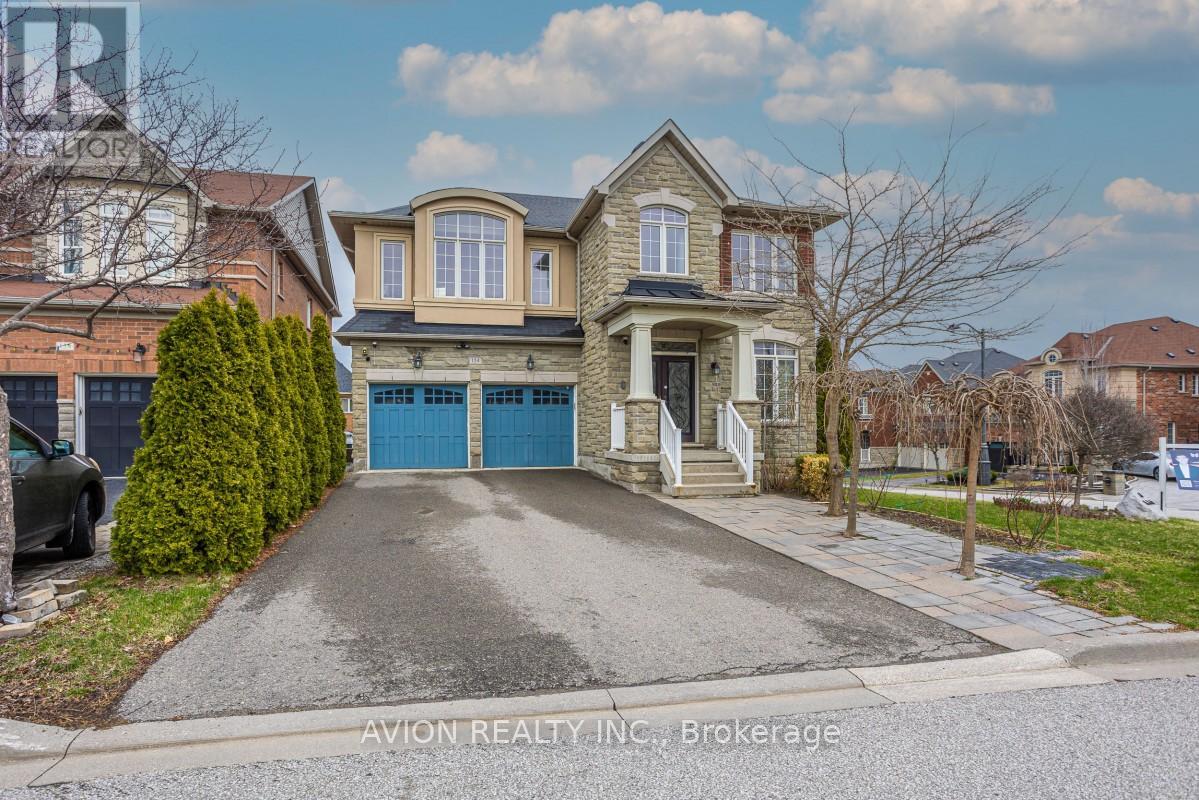 Property at 154 WILLIAM BOWES BOULEVARD image 3