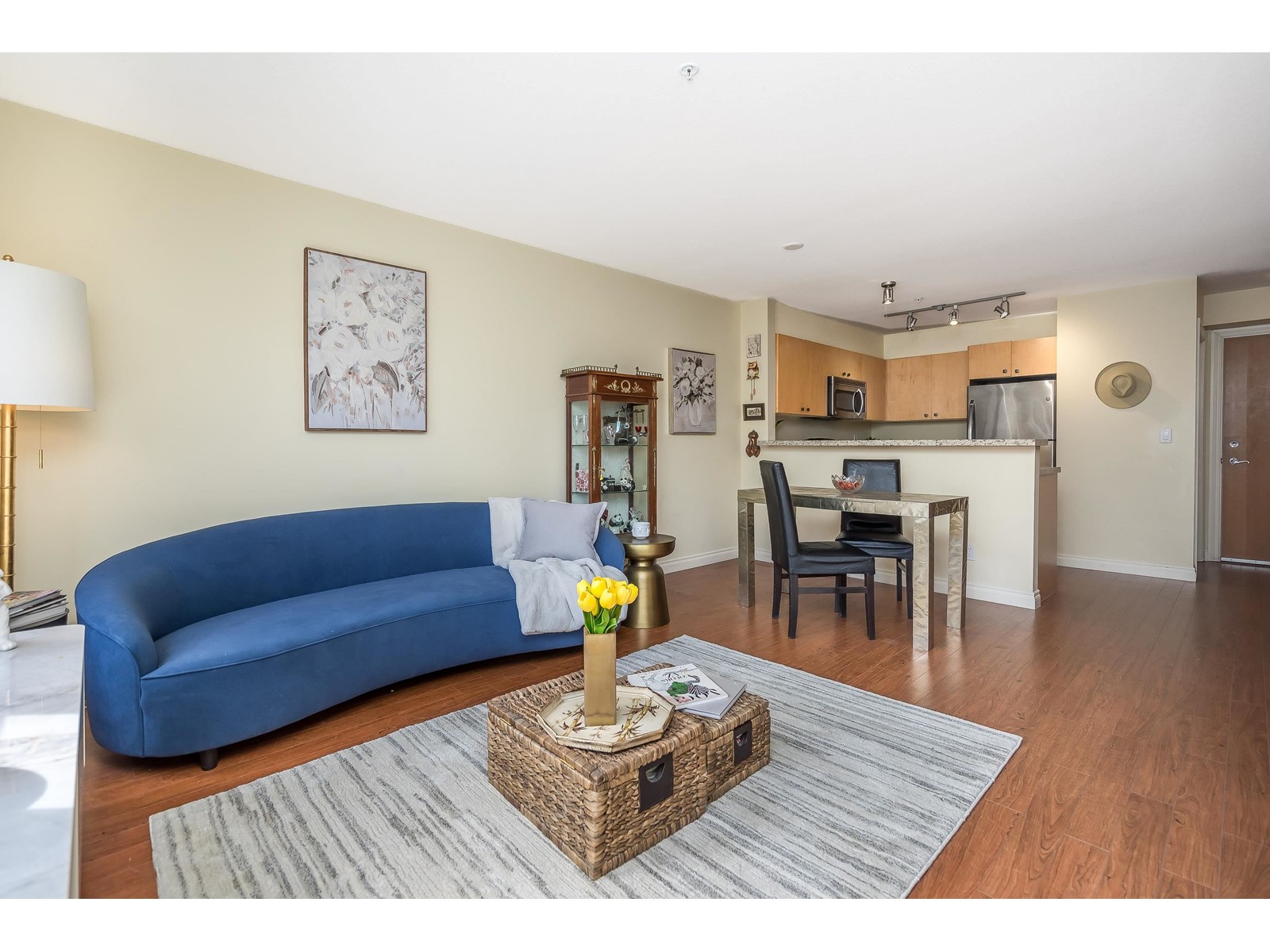 Property at 412 8717 160 STREET image 3