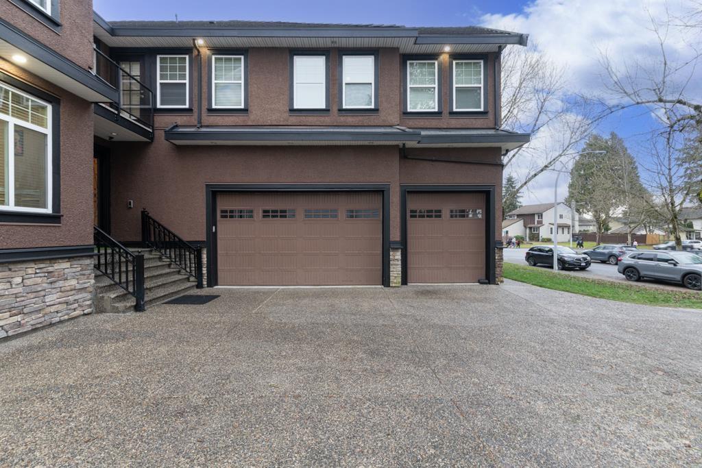 Property at 7033 129A STREET image 2