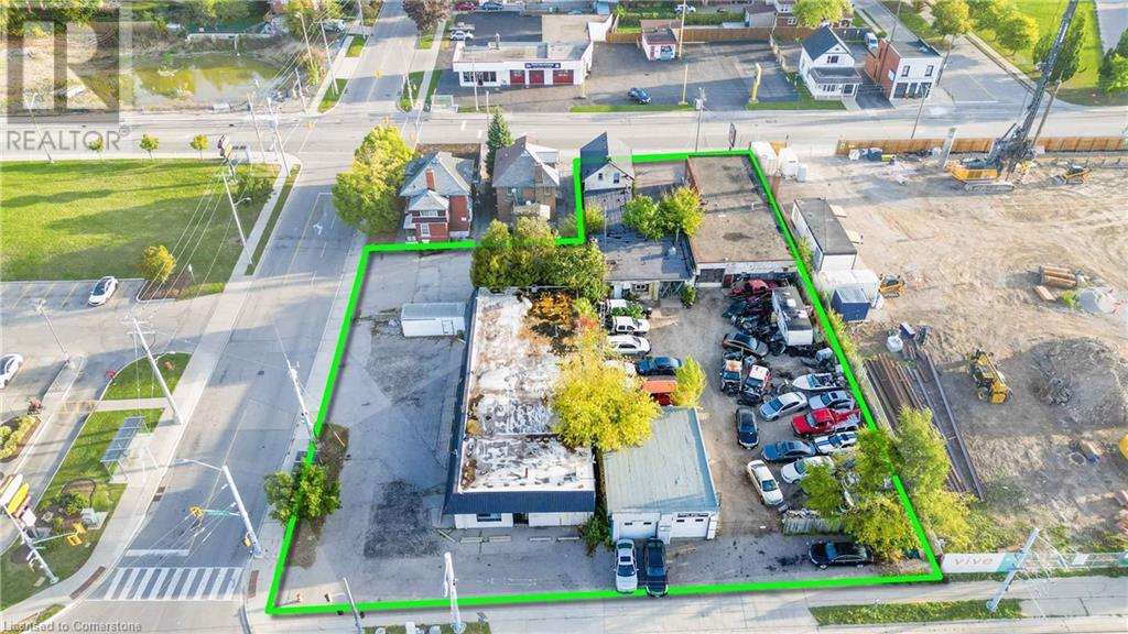983 & 991-995 King St. E. & 512-516, 520 Charles St. E. Street, Kitchener, Ontario  N2G 2R2 - Photo 2 - 40720682