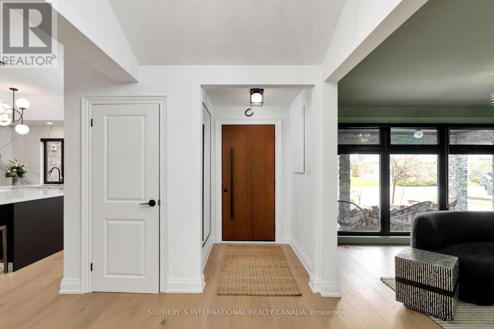 Property at 15 RAVENSBOURNE CRESCENT image 3