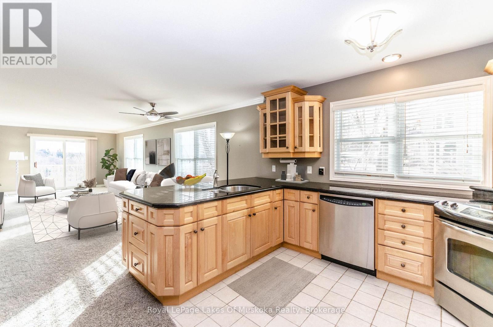 201 - 24 Ontario Street, Bracebridge, Ontario  P1L 2H5 - Photo 7 - X12096298