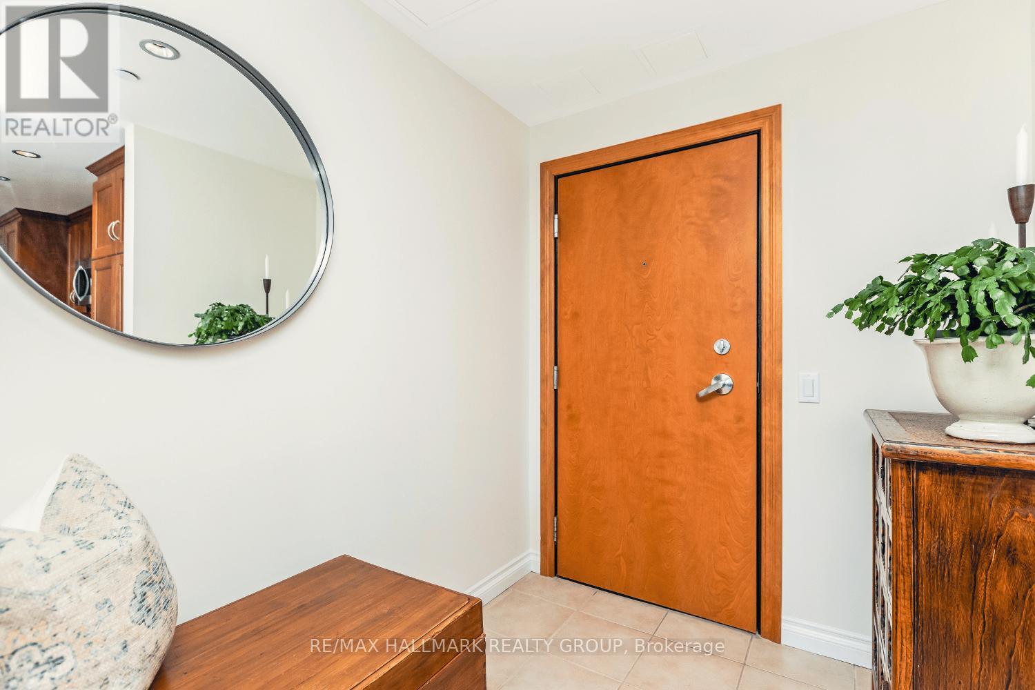 Property at 1404 - 90 GEORGE STREET image 4