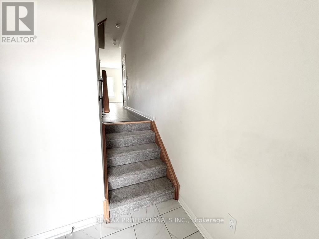 Property at 315 WINDFIELDS FARMS DRIVE E image 5