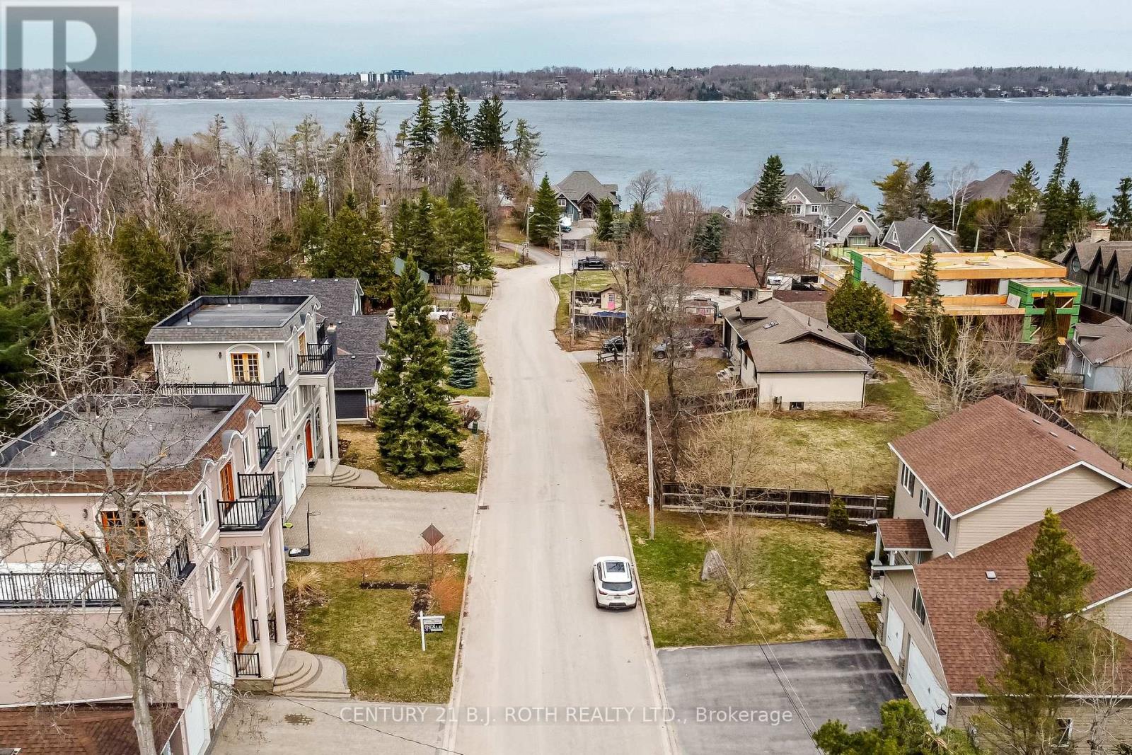 Property at 16 GRAY LANE image 3
