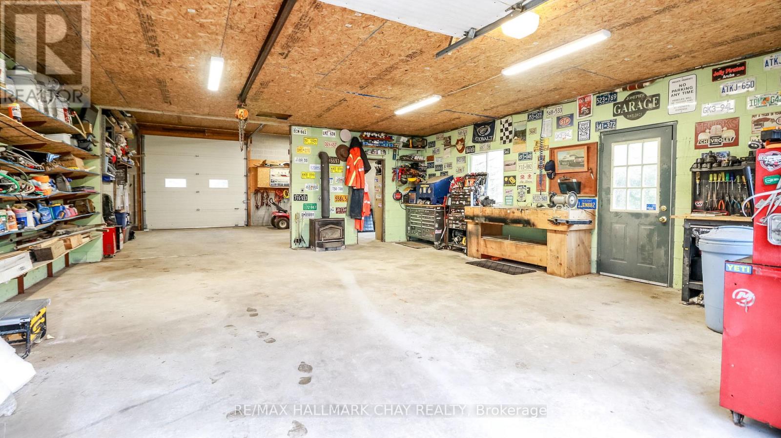 1587 Gill Road, Springwater, Ontario  L9X 1M5 - Photo 22 - S12098726