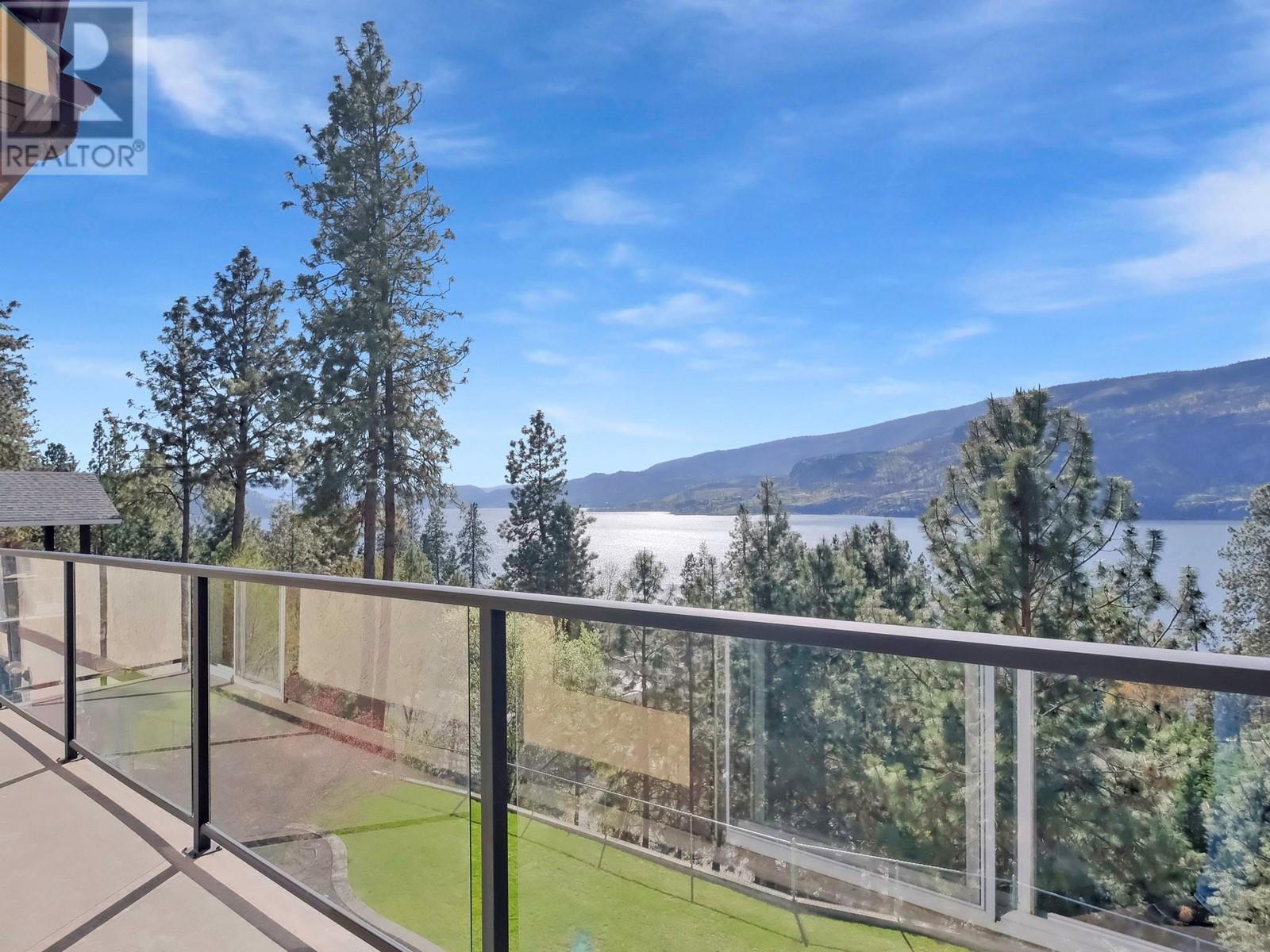 1922 Paly Road Kelowna Photo 29