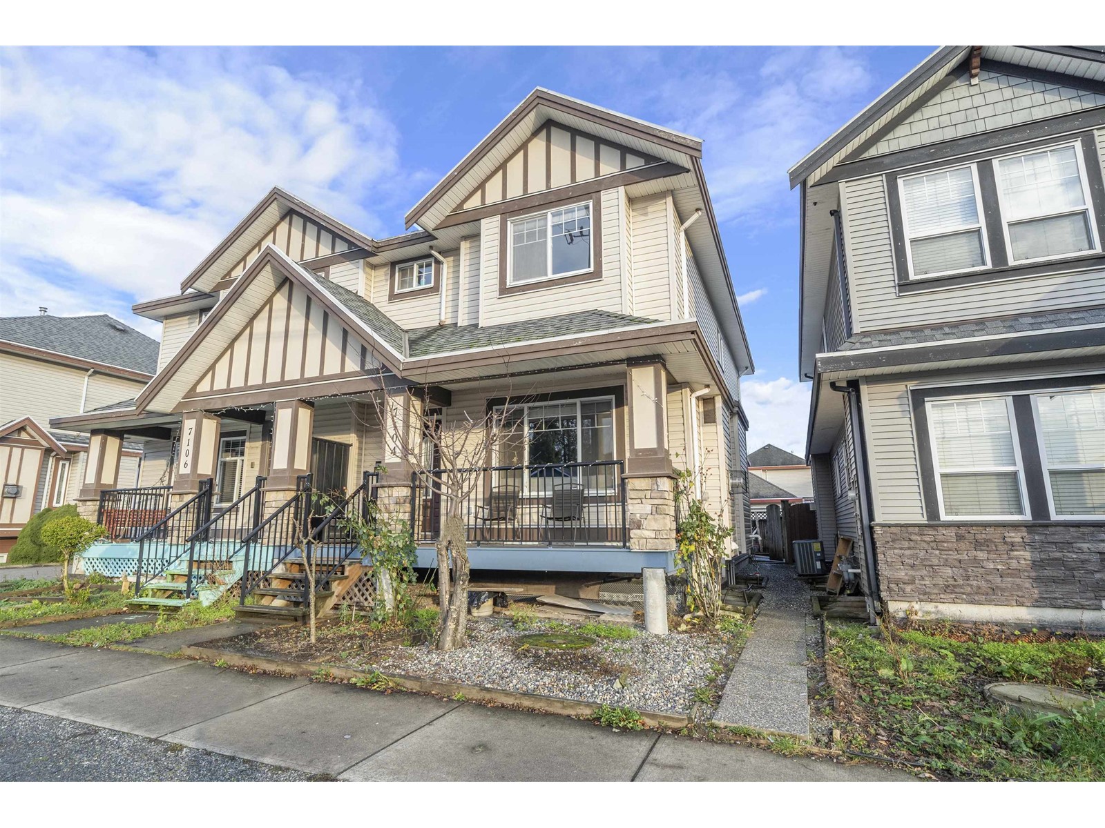 Property at 7104 144 STREET image 1