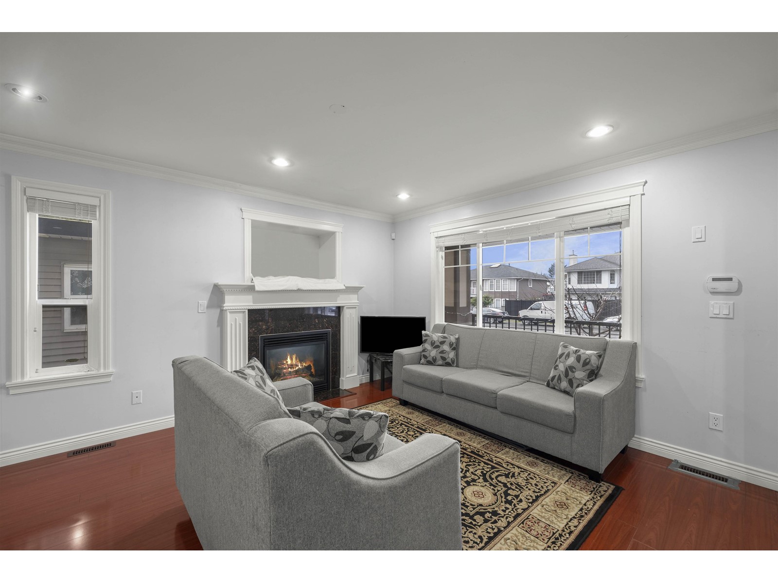 Property at 7104 144 STREET image 4