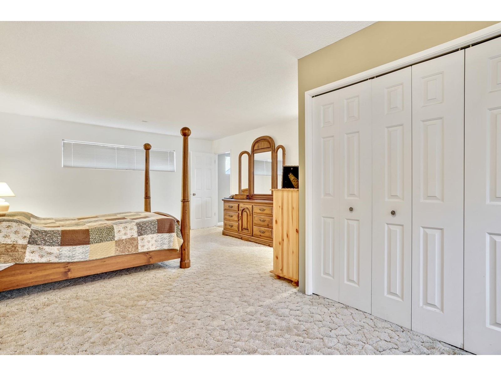 8913 Jedburgh Place, Surrey, British Columbia  V3V 6S1 - Photo 13 - R2969814