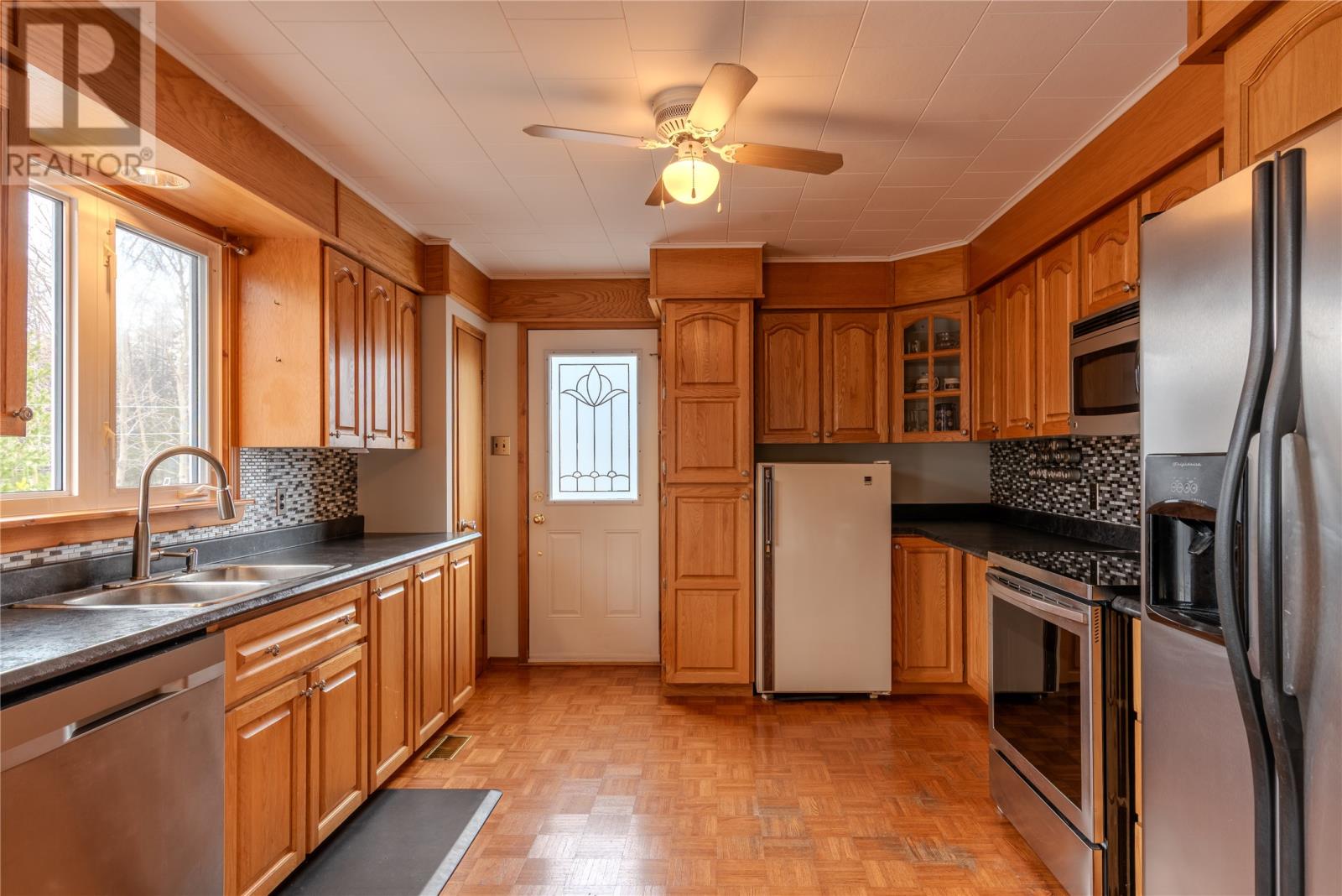 74 Beach Road, Eastport, Newfoundland & Labrador  A0G 1Z0 - Photo 7 - 1283940