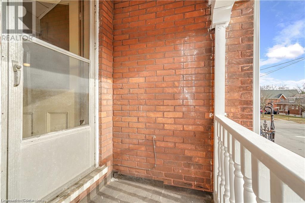 198 Sheridan Street Unit# Upper, Brantford, Ontario  N3S 4P8 - Photo 9 - 40719067
