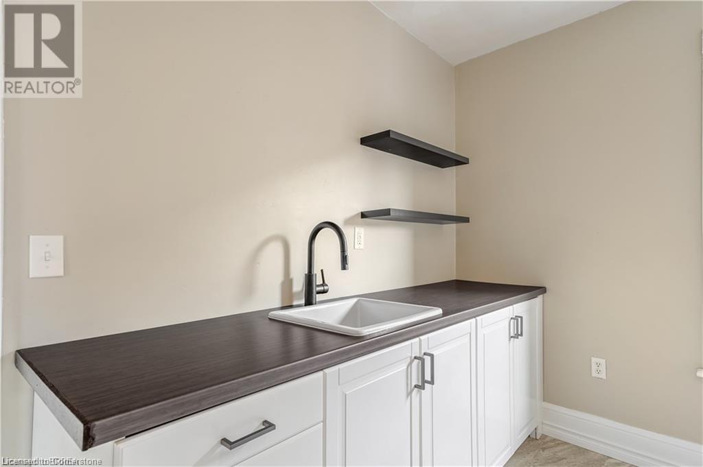 198 Sheridan Street Unit# Upper, Brantford, Ontario  N3S 4P8 - Photo 14 - 40719067