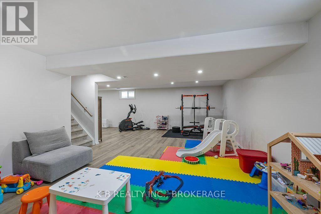 1465 Evergreen Drive, Kingston (City Northwest), Ontario  K7P 0M7 - Photo 31 - X12098897