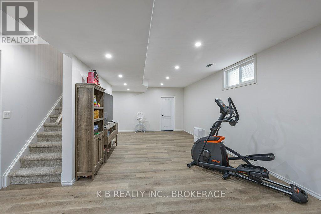 1465 Evergreen Drive, Kingston (City Northwest), Ontario  K7P 0M7 - Photo 33 - X12098897