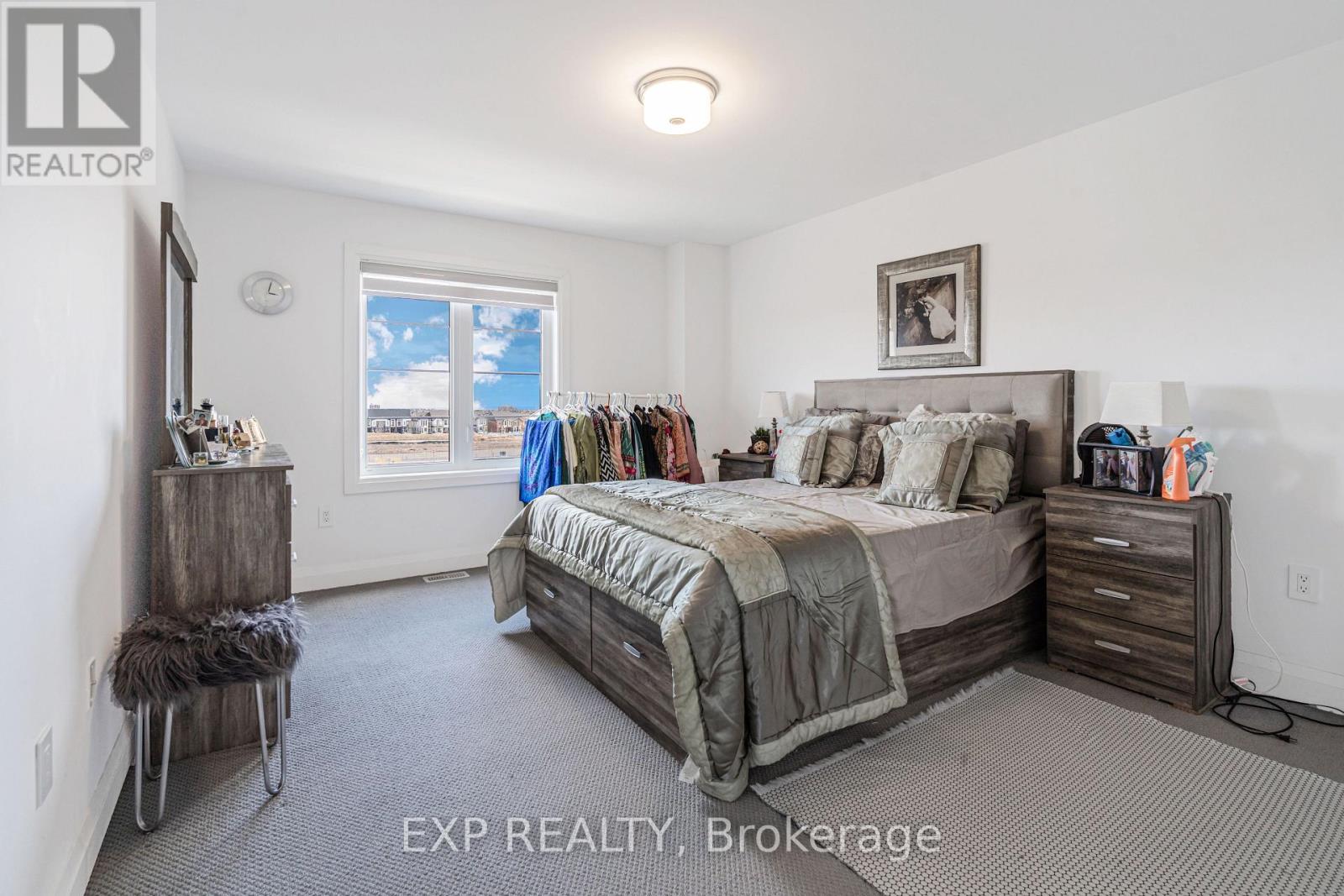 85 Burnhamthorpe Road E, Oakville, Ontario  L6H 3R2 - Photo 22 - W12093681
