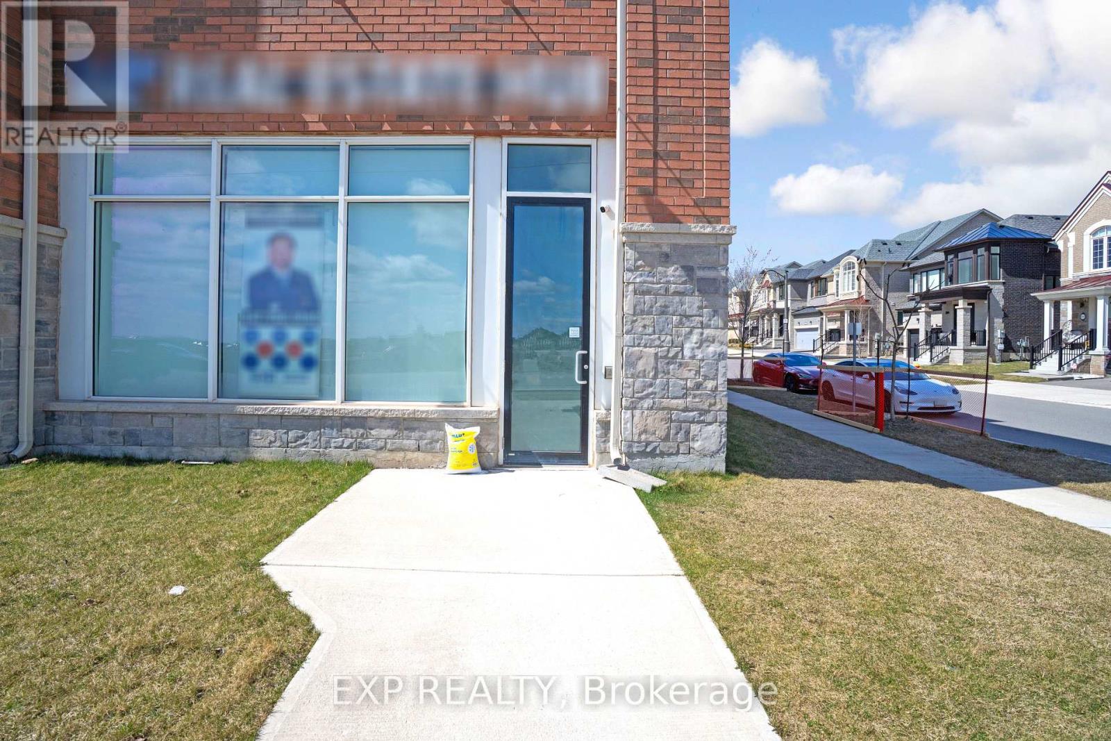 85 Burnhamthorpe Road E, Oakville, Ontario  L6H 3R2 - Photo 35 - W12093681