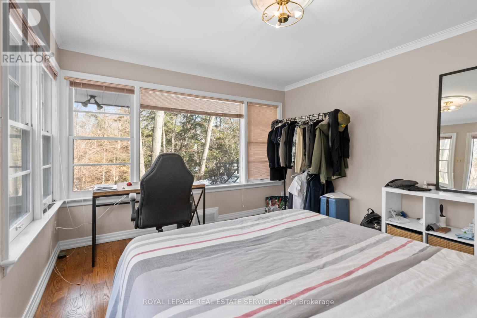 89 Valecrest Drive, Toronto, Ontario  M9A 4P5 - Photo 22 - W12098602