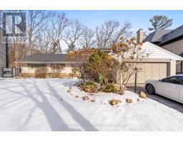 89 VALECREST DRIVE, Toronto, Ontario