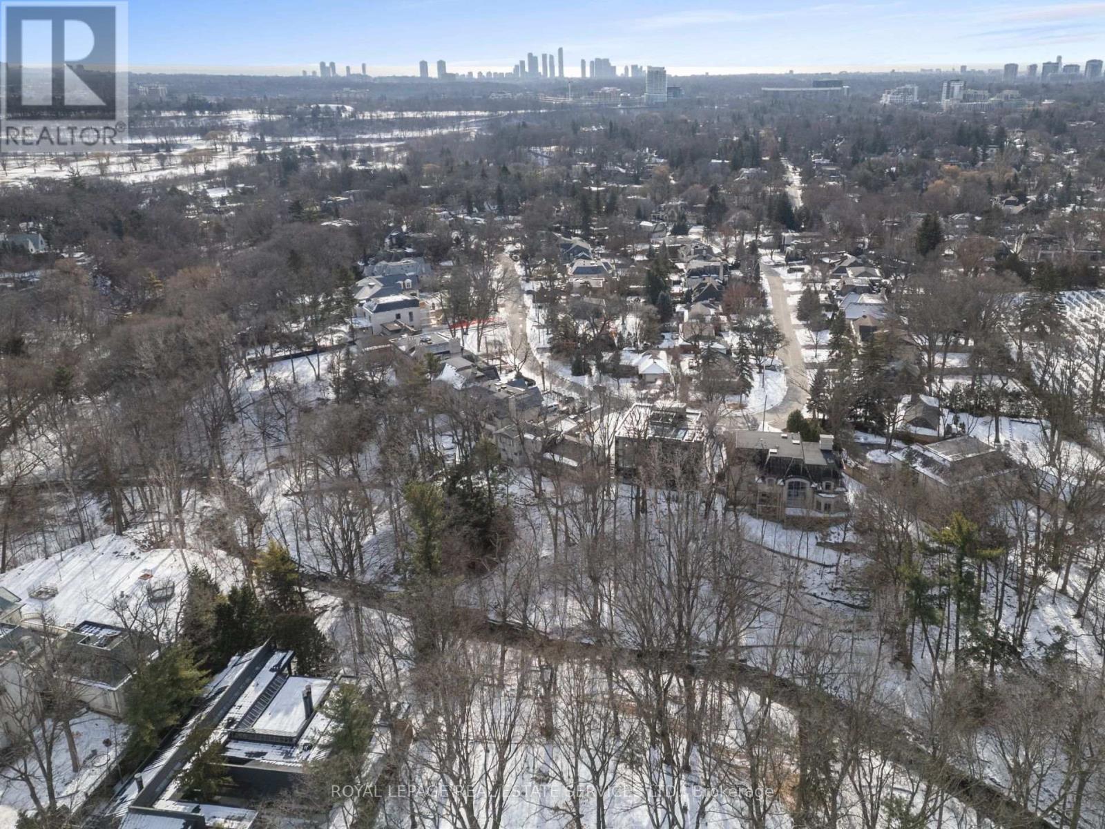 89 Valecrest Drive, Toronto, Ontario  M9A 4P5 - Photo 44 - W12098602